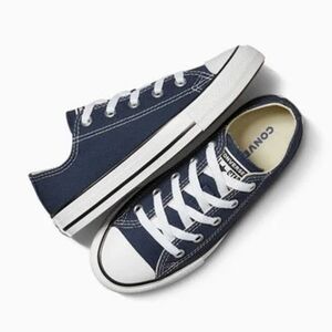 Chuck Taylor Converse All Stars Navy Youth 11